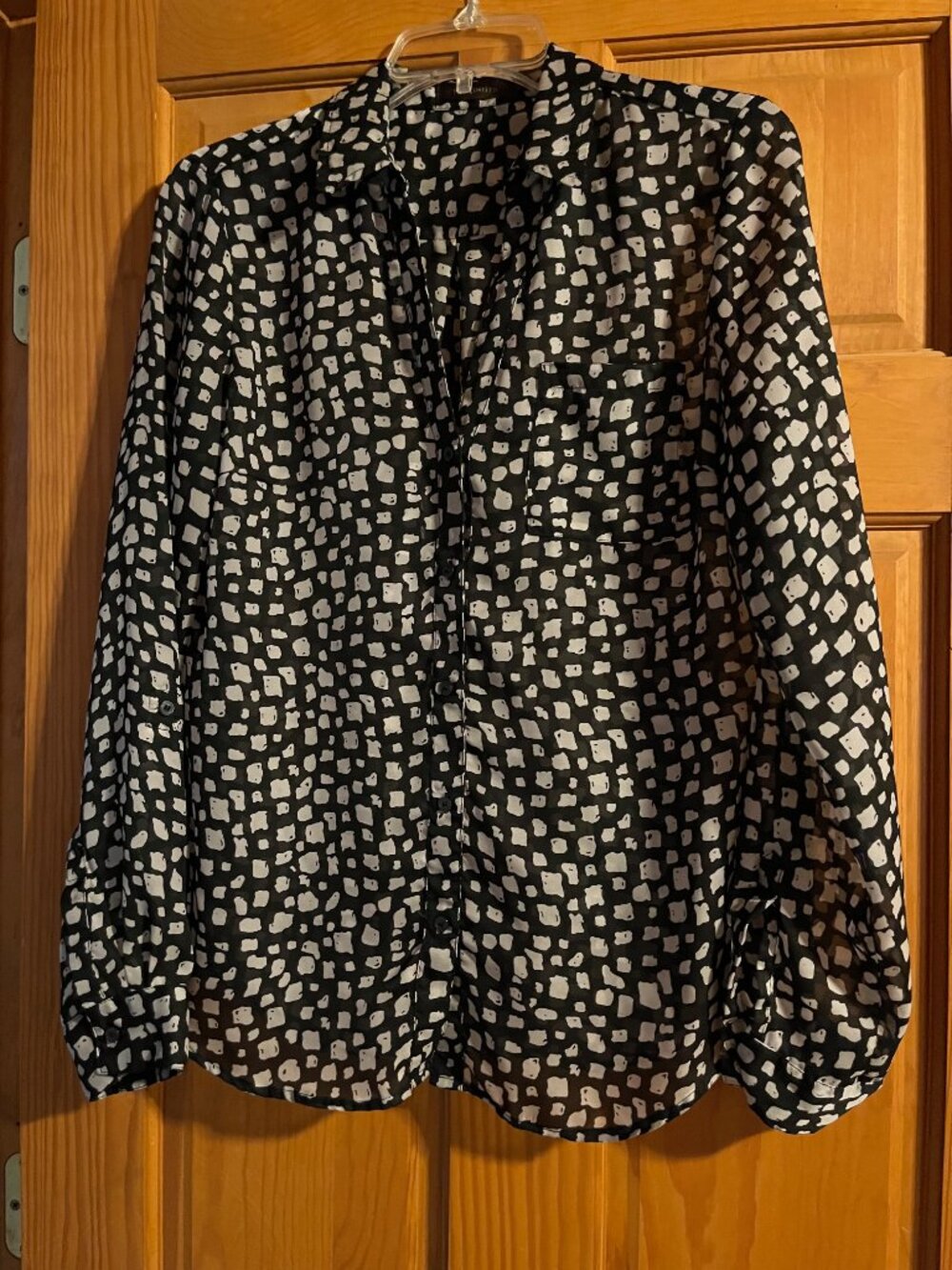 The Limited Black/White Sheer Abstract Square Print ButtonDown Blouse Medium
